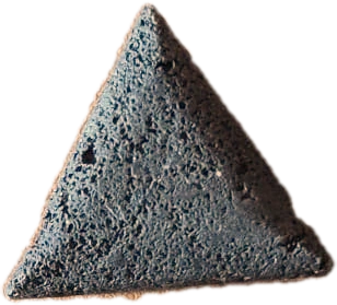 Pieza difusora de piedra volcánica en forma de triángulo